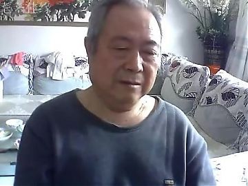 Chinese old couple in the living room obscene live sex 01