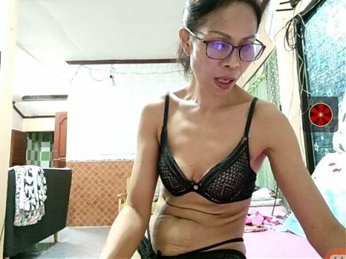 thailand mature mama-eva show riding dildo very very sexy on